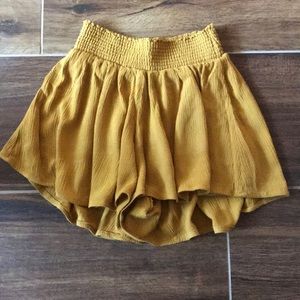 Forever 21 golden flowy shorts